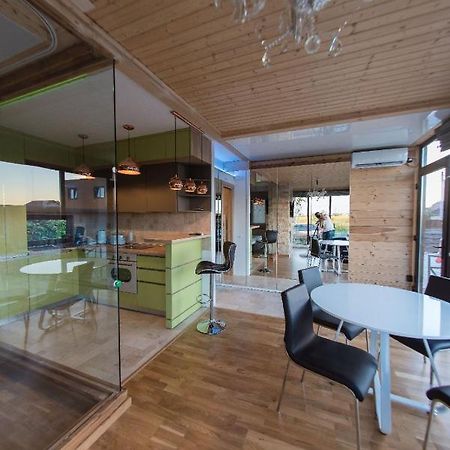 Kopel Haus - Studio - Self Acces Cod Location 巴洛泰什蒂 外观 照片